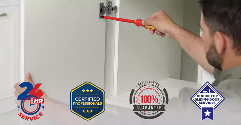 Mobile Home Door Hinge Replacement in Hollywood