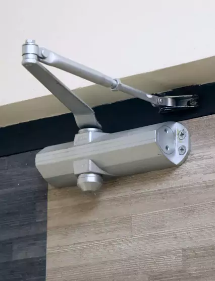 Professional Door Closer Installation Hollywood, CA